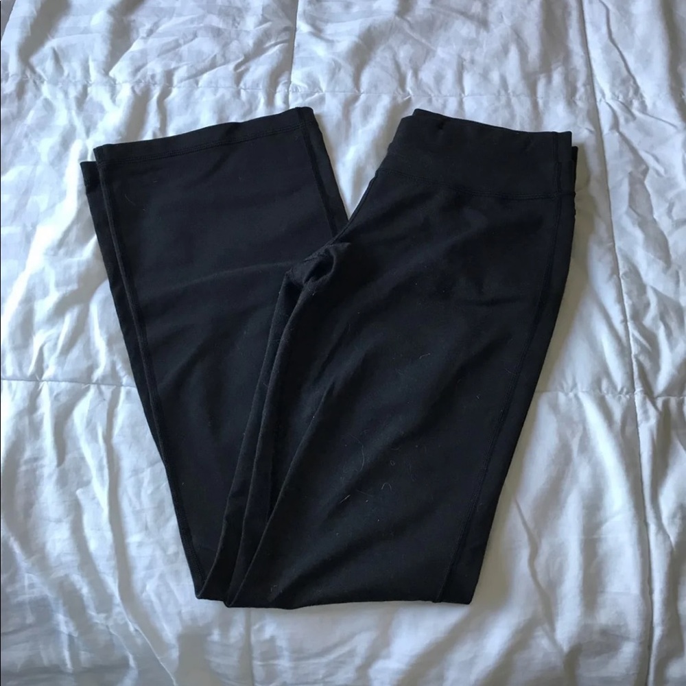 Lululemon yoga pants
